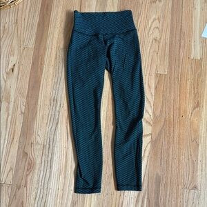 Lululemon Black and teal  Patterned Leggings